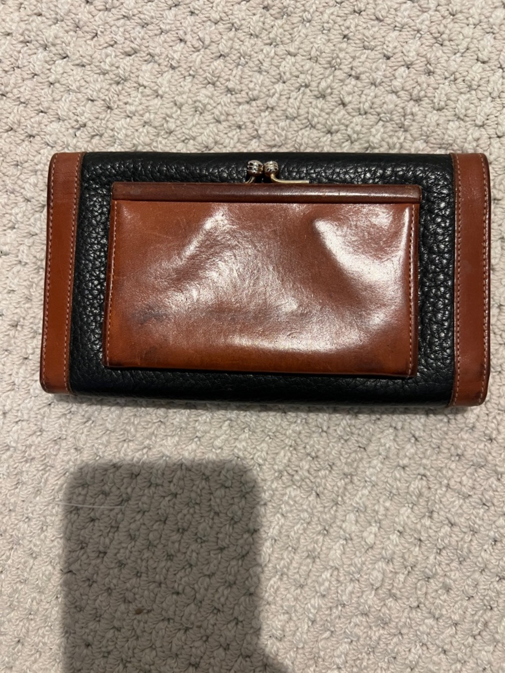 Vintage dooney & Bourke leather wallet - Picture 2 of 8